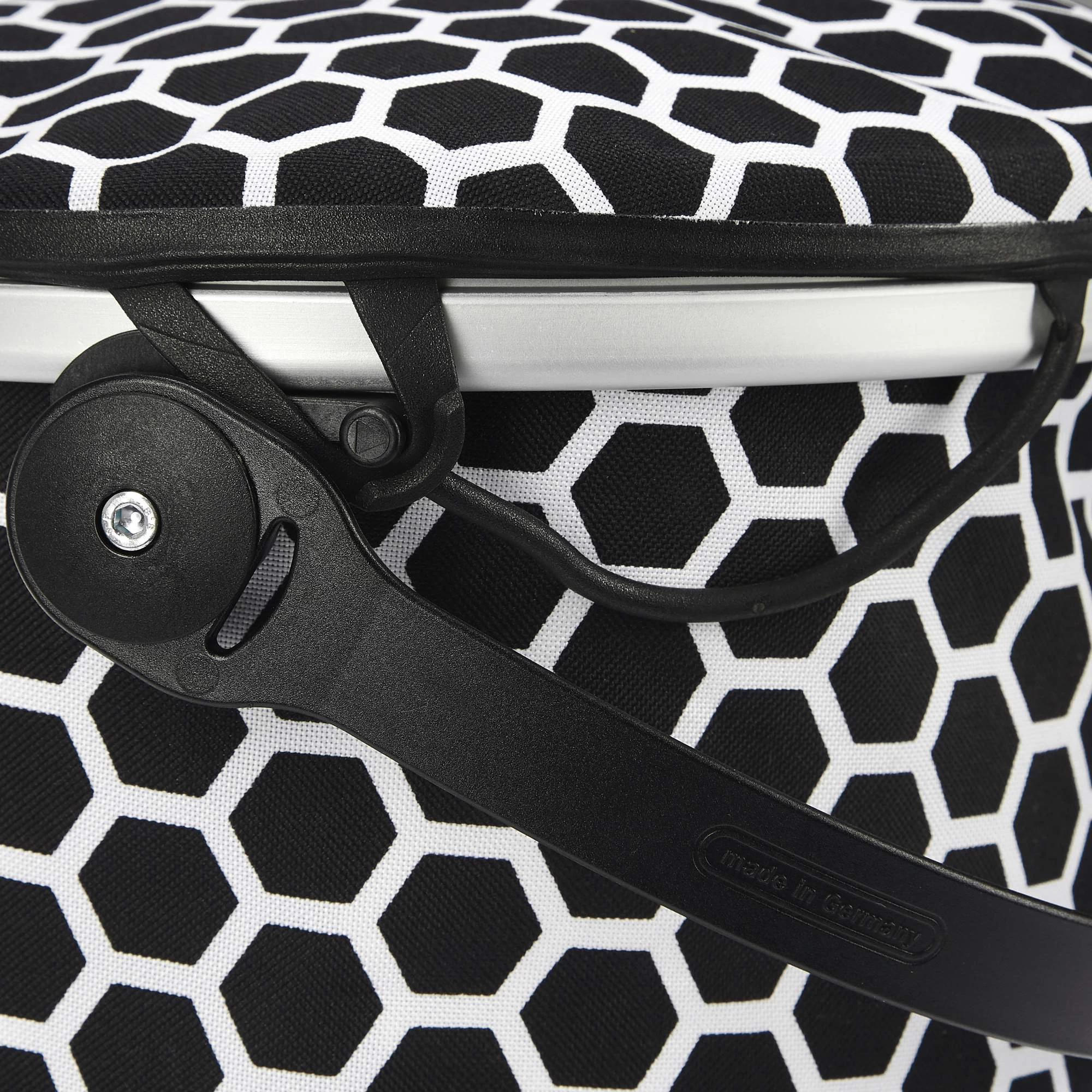 Ortlieb UP-TOWN RACK DESIGN - HONEYCOMB - Fahrradkorb 7 Ortlieb UP-TOWN RACK DESIGN - HONEYCOMB - Fahrradkorb – Bild 5